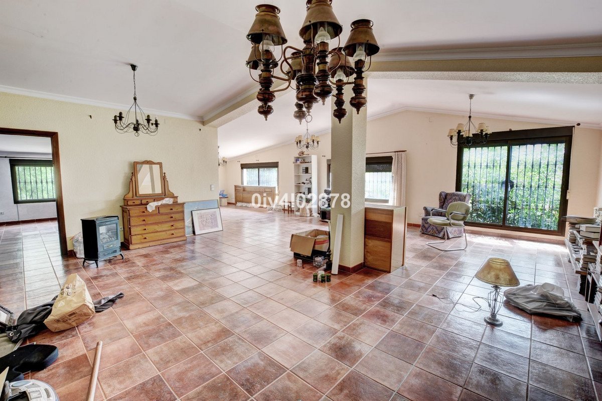 7 Bed Detached Villa in Málaga