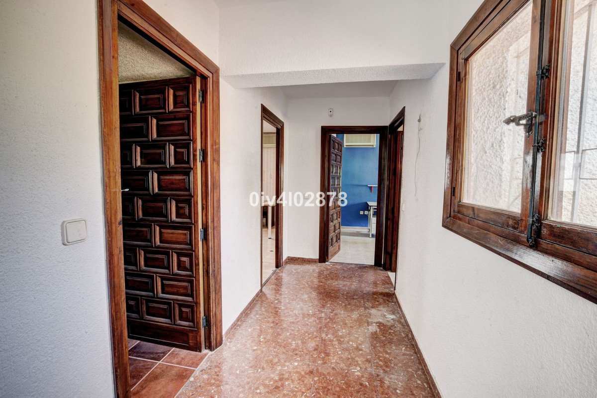 7 Bed Detached Villa in Málaga