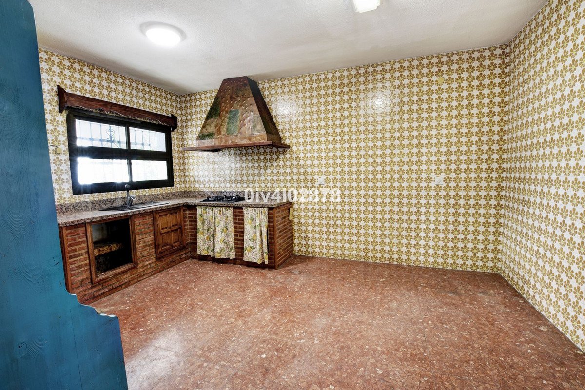 7 Bed Detached Villa in Málaga