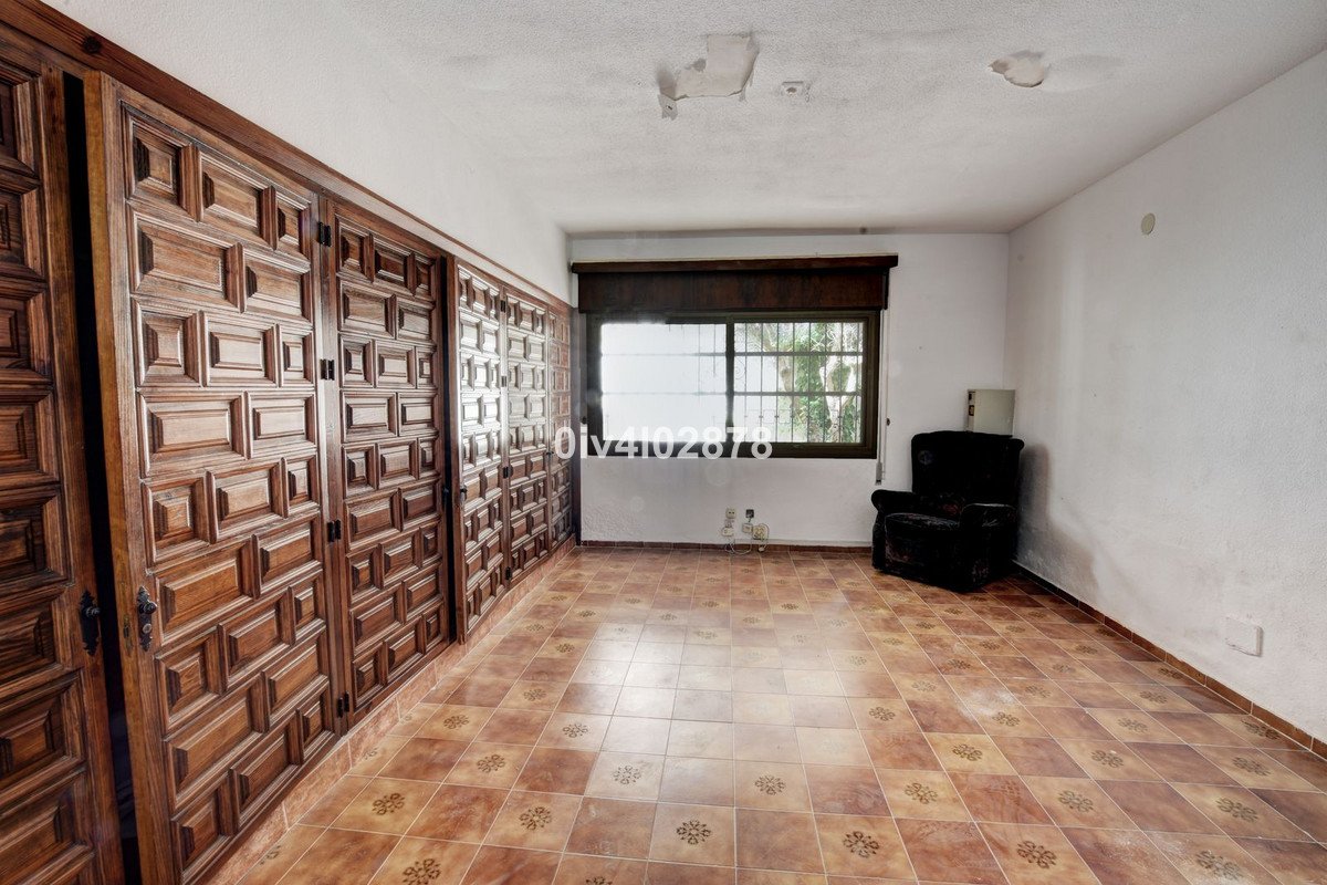7 Bed Detached Villa in Málaga