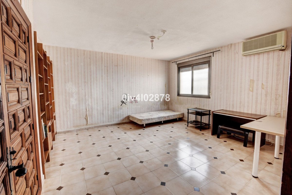 7 Bed Detached Villa in Málaga