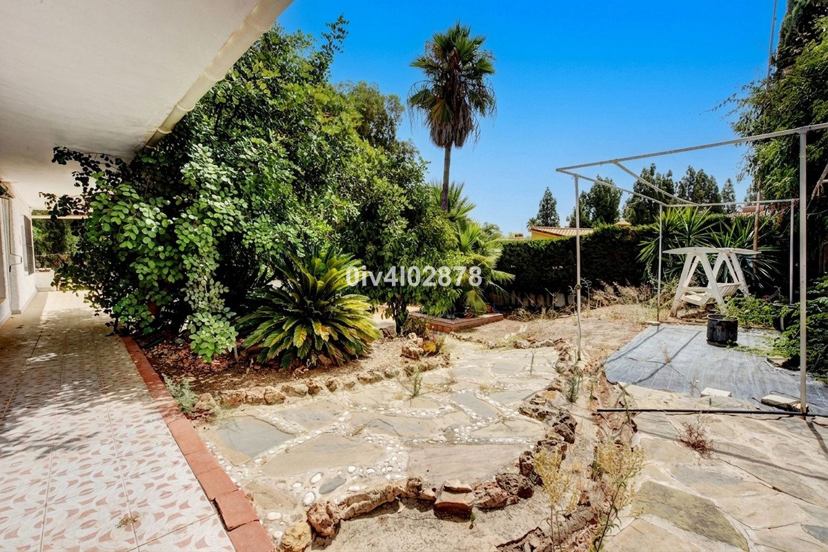 7 Bed Detached Villa in Málaga