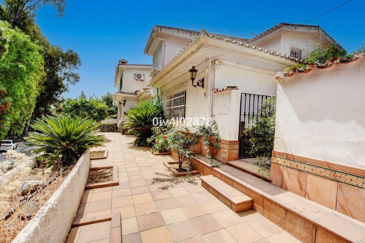 7 Bed Detached Villa in Málaga