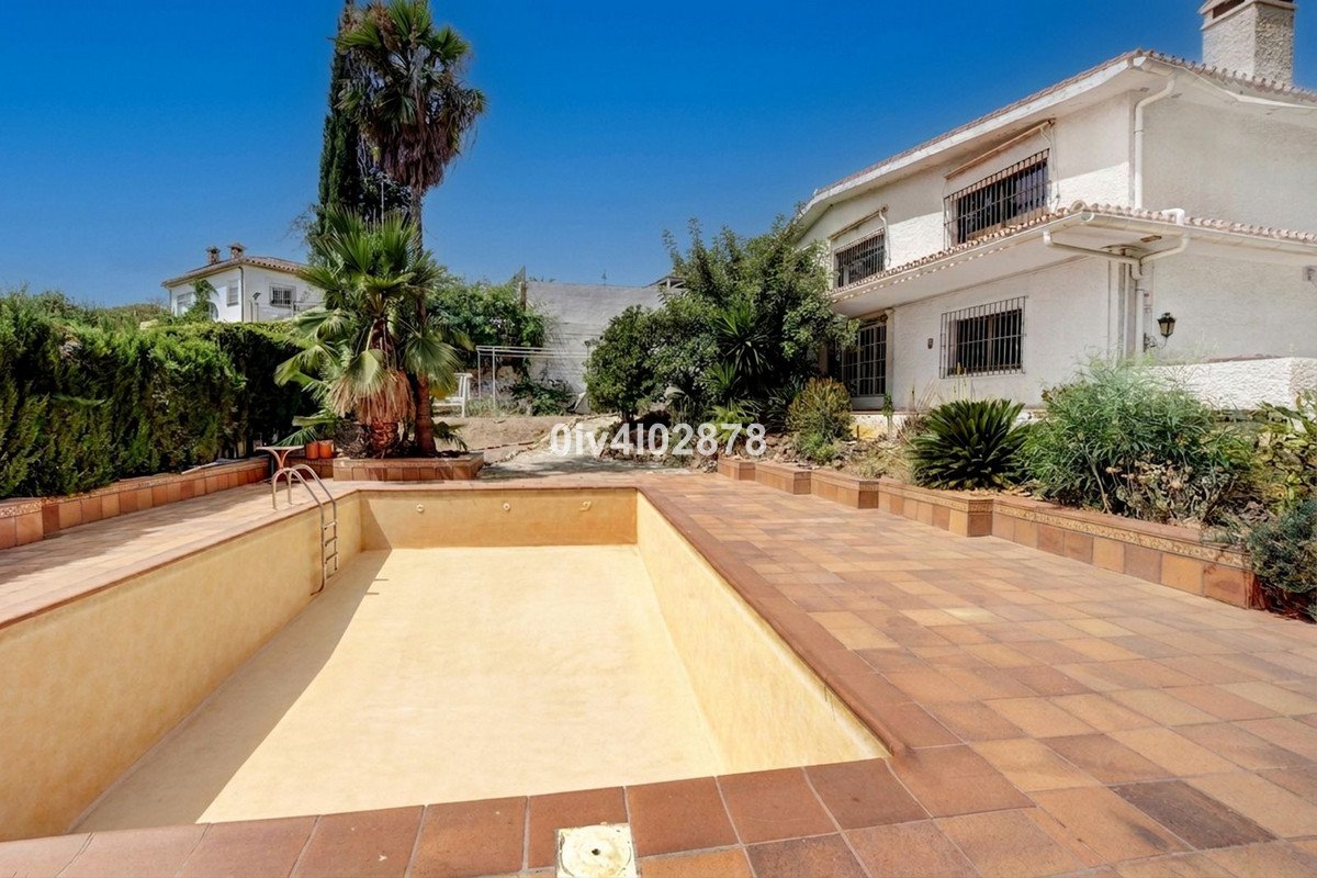 7 Bed Detached Villa in Málaga