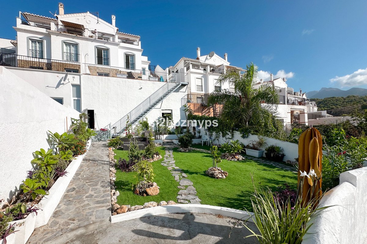3 Bed Townhouse in Frigiliana