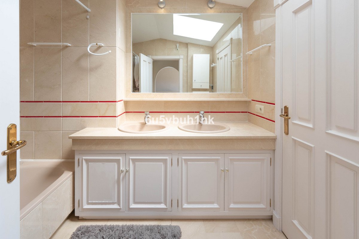 3 Bed Penthouse Duplex in Marbella
