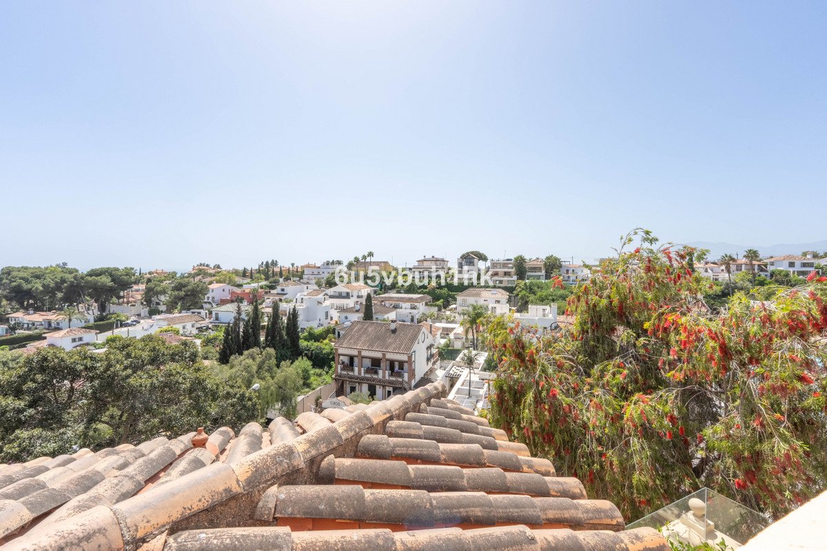 3 Bed Penthouse Duplex in Marbella