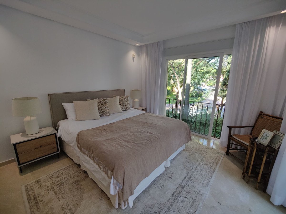 4 Bed Penthouse Duplex in Puerto Banús
