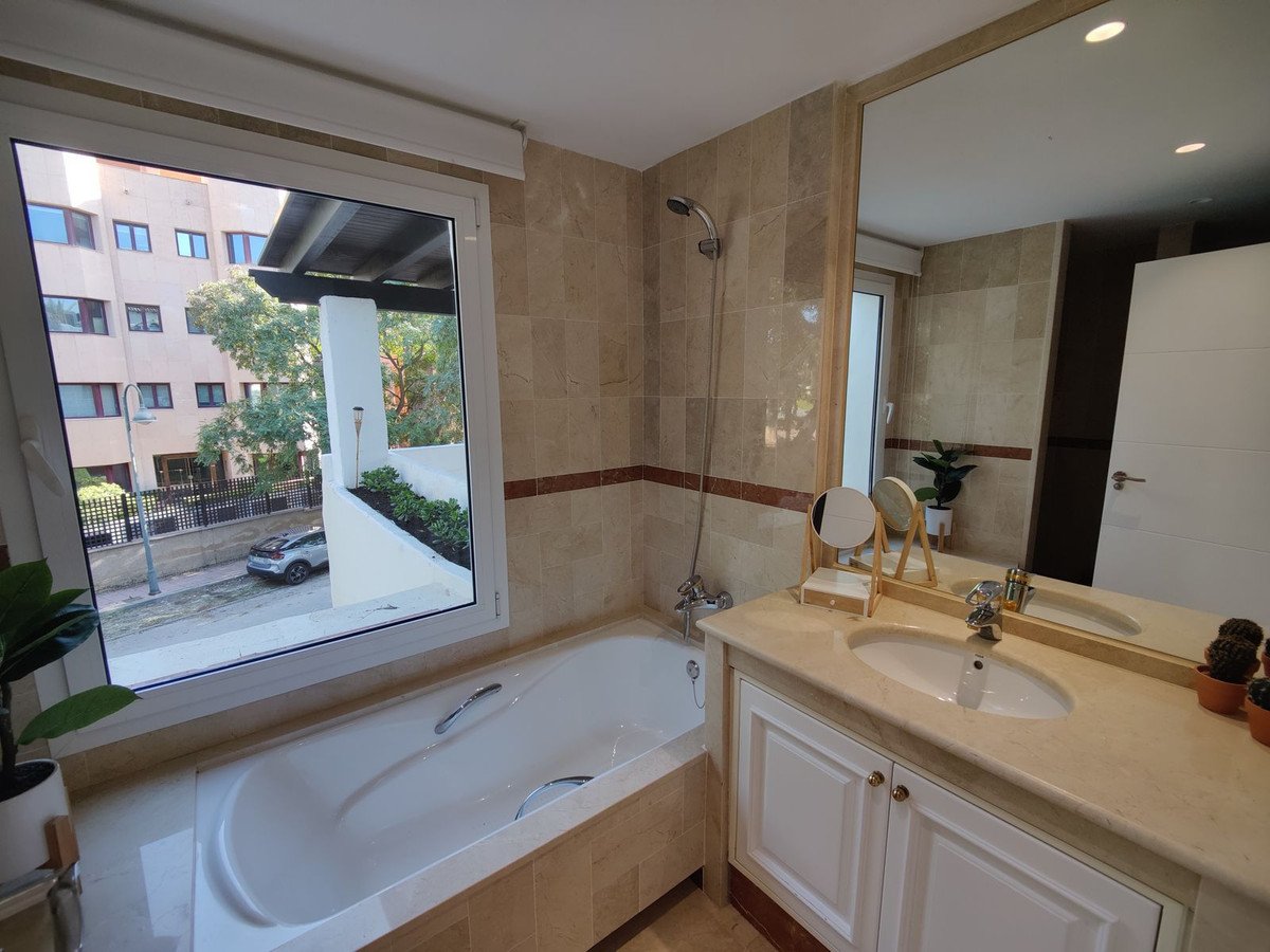 4 Bed Penthouse Duplex in Puerto Banús