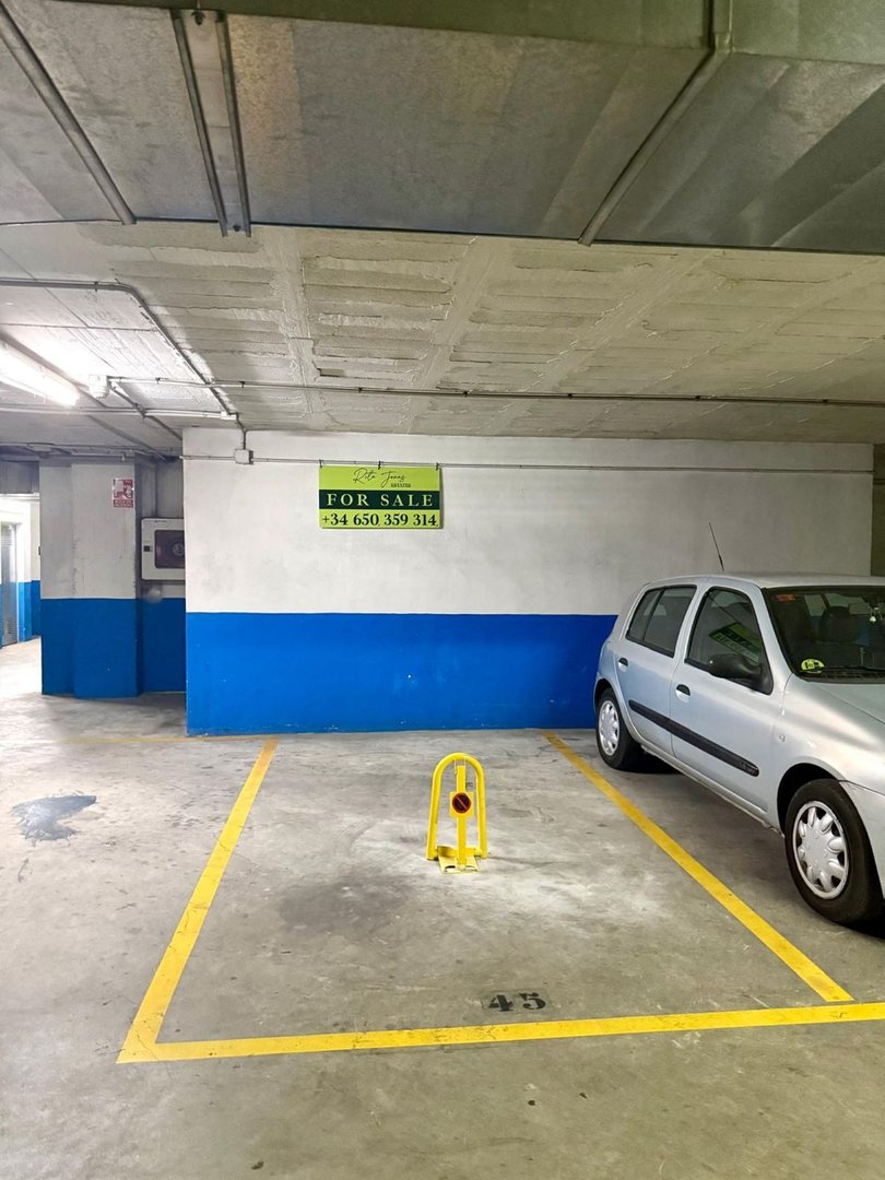 Parking Space in Fuengirola