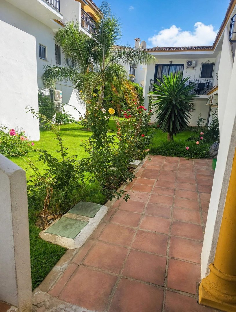 1 Bed Middle Floor Apartment in Riviera del Sol