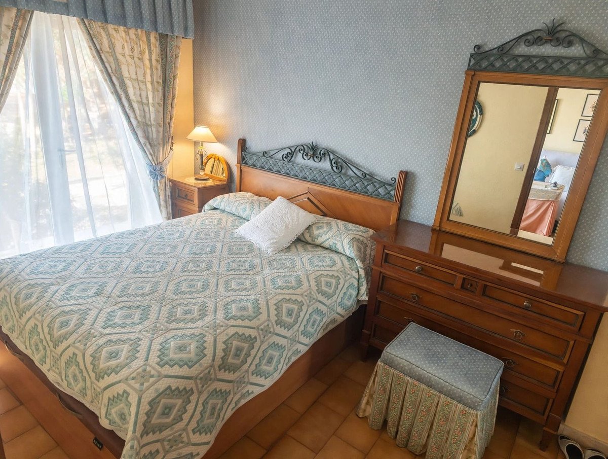 1 Bed Middle Floor Apartment in Riviera del Sol