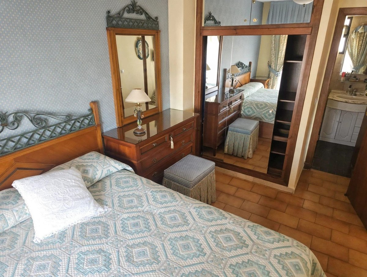 1 Bed Middle Floor Apartment in Riviera del Sol