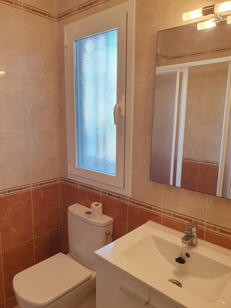 2 Bed Top Floor Apartment in El Paraiso