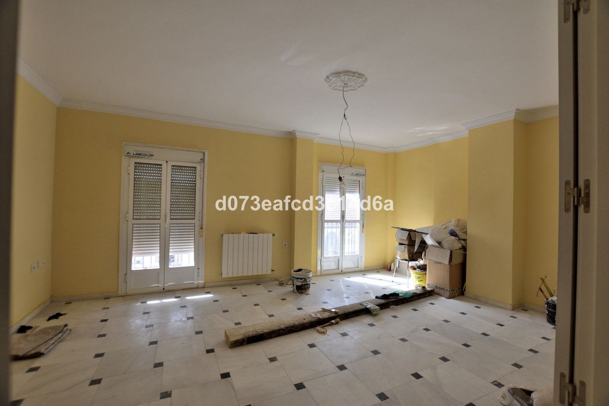 11 Bed Apartment Complex in Ronda