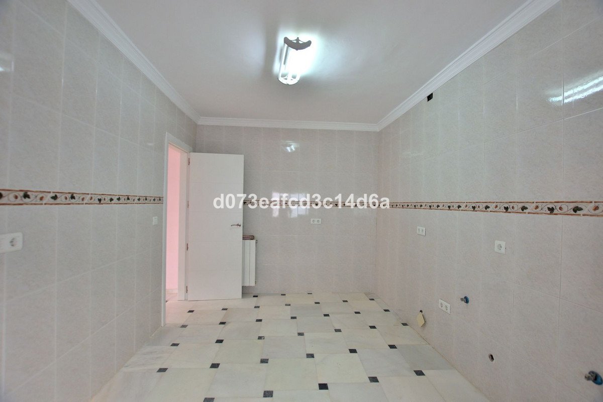 11 Bed Apartment Complex in Ronda