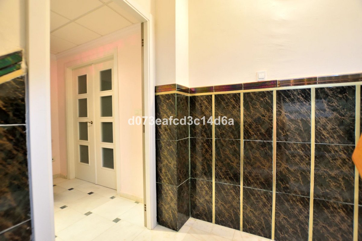 11 Bed Apartment Complex in Ronda