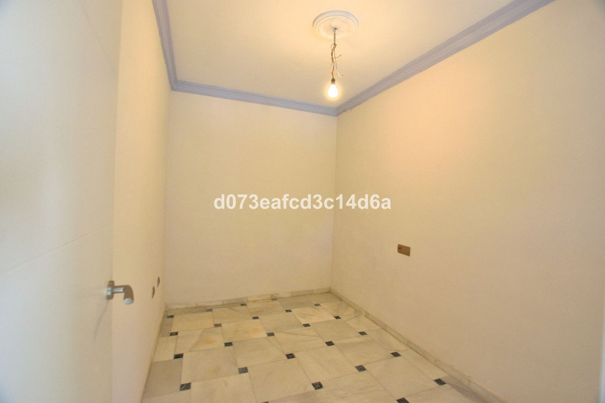 11 Bed Apartment Complex in Ronda