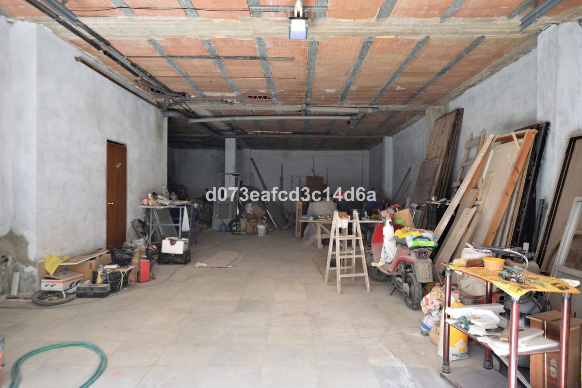 11 Bed Apartment Complex in Ronda