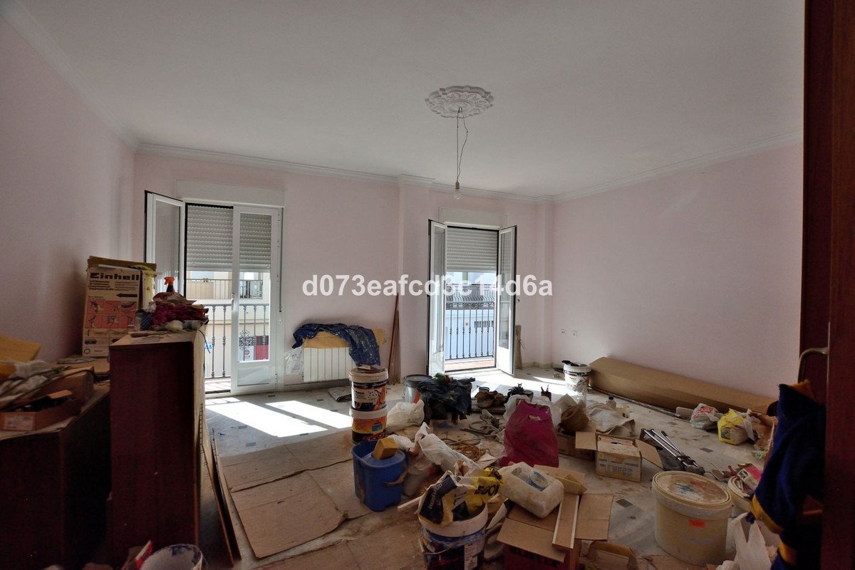 11 Bed Apartment Complex in Ronda