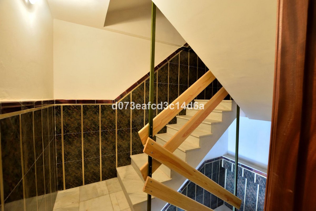 11 Bed Apartment Complex in Ronda