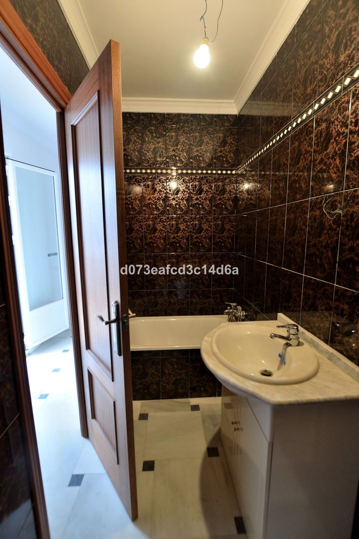 11 Bed Apartment Complex in Ronda