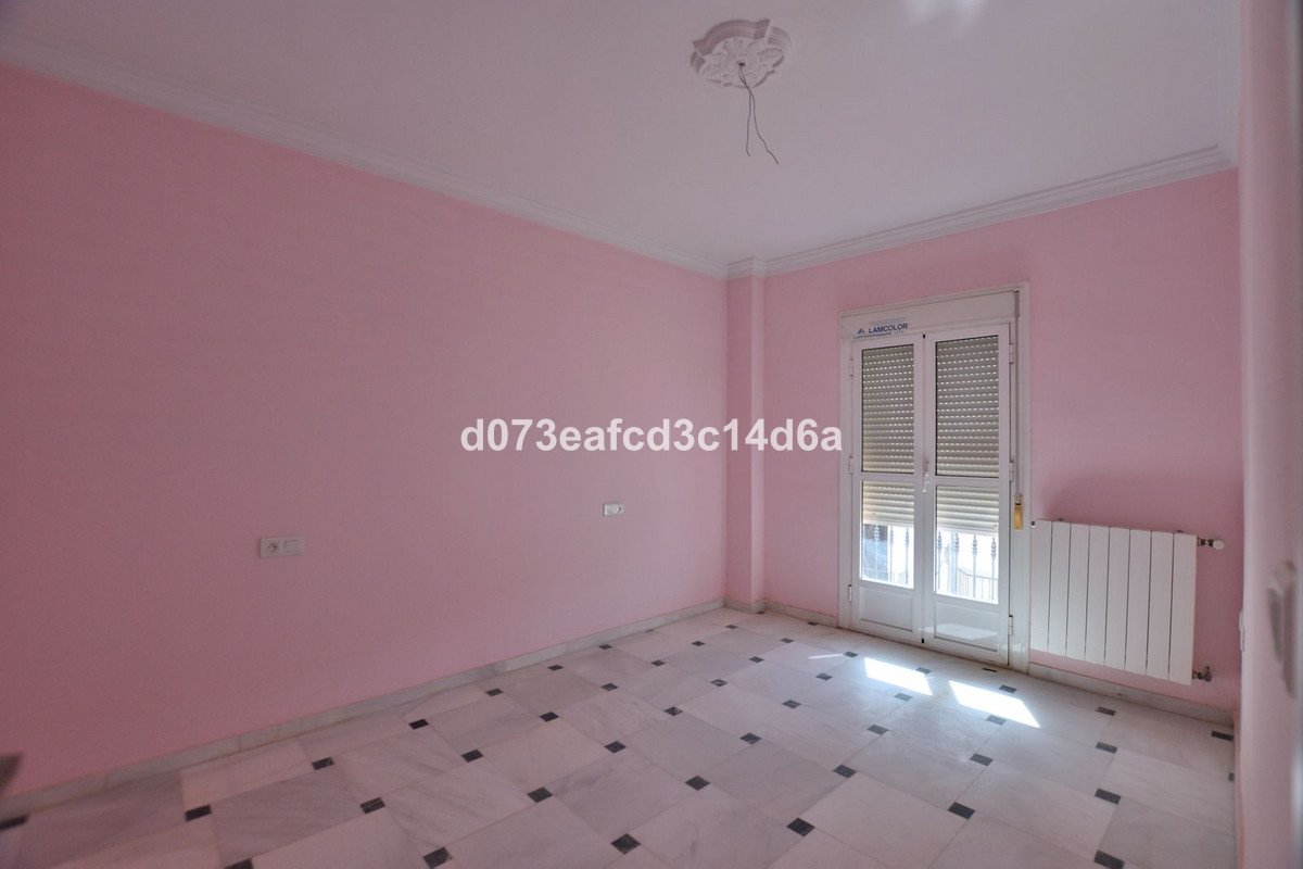 11 Bed Apartment Complex in Ronda