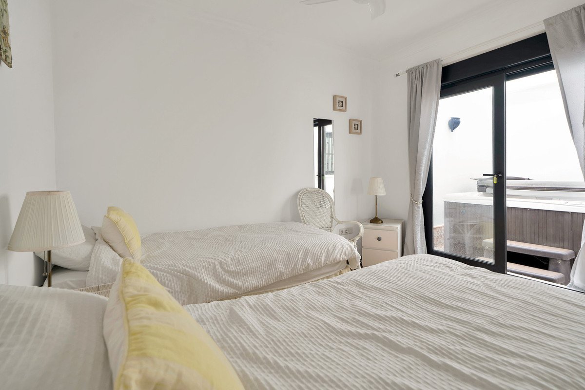 3 Bed Semi-Detached House in La Mairena