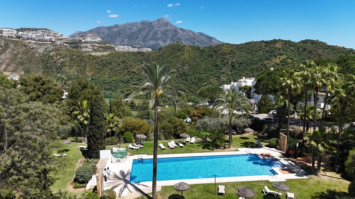 3 Bed Penthouse in Benahavís