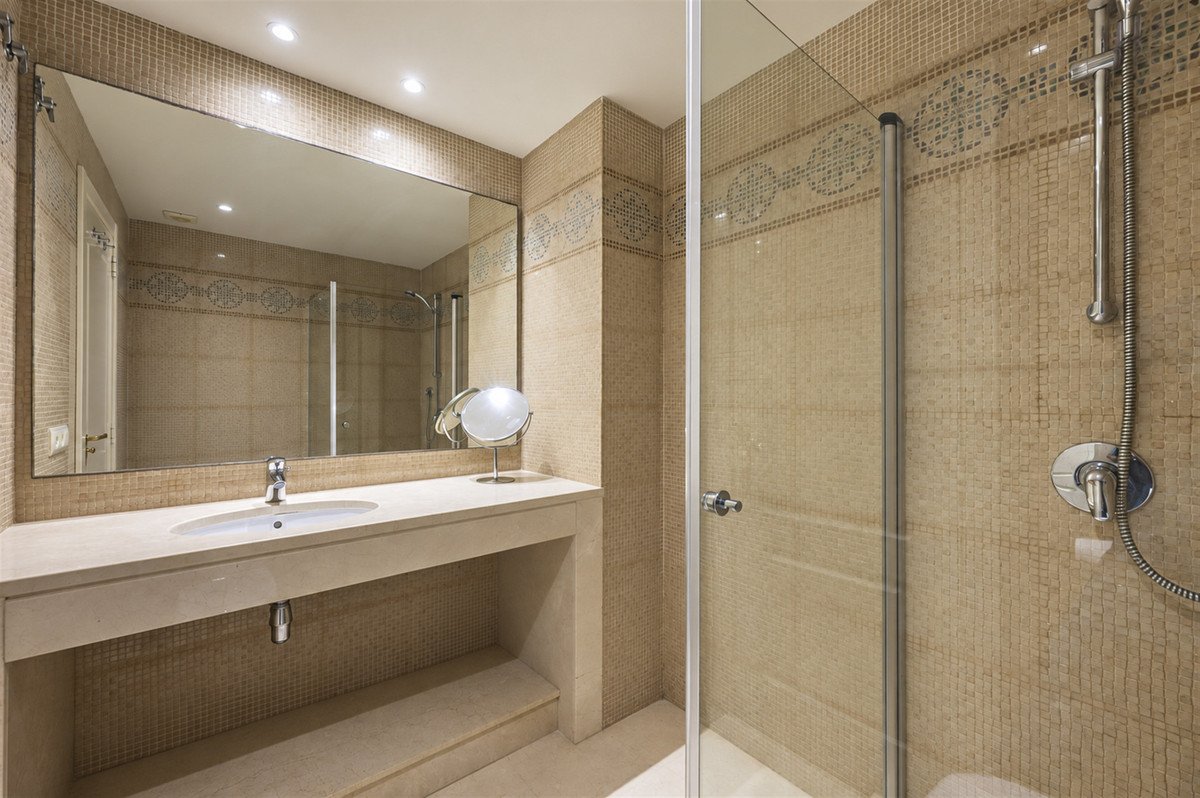 3 Bed Penthouse in Benahavís
