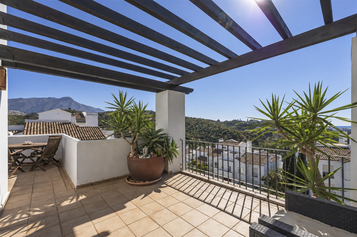 3 Bed Penthouse in Benahavís