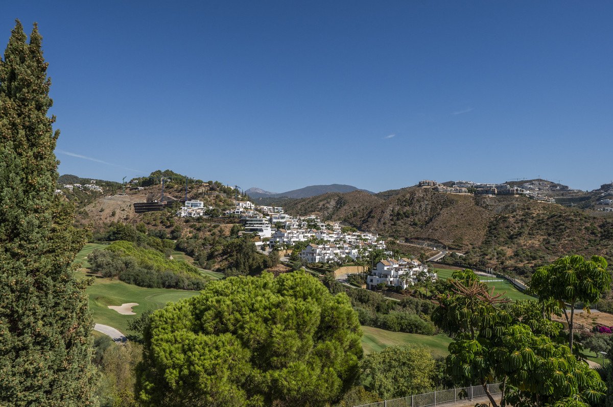 3 Bed Penthouse in Benahavís