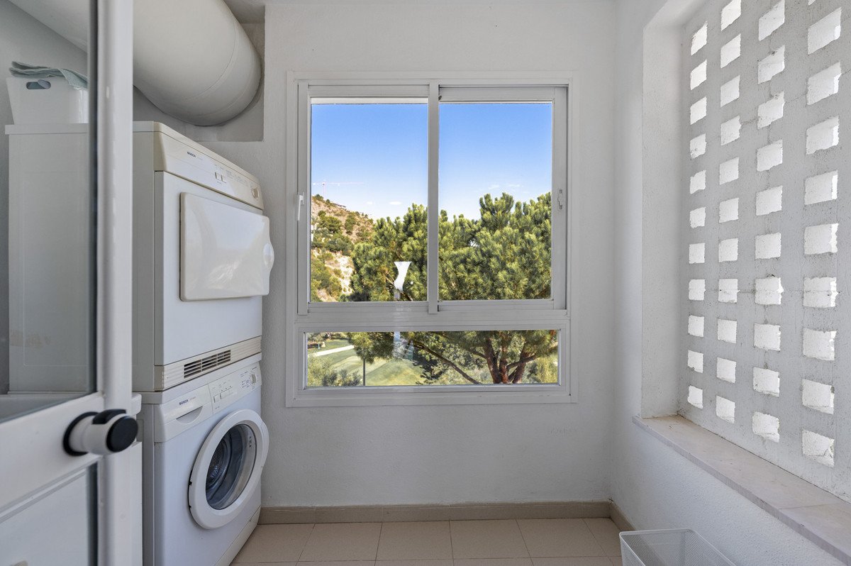 3 Bed Penthouse in Benahavís
