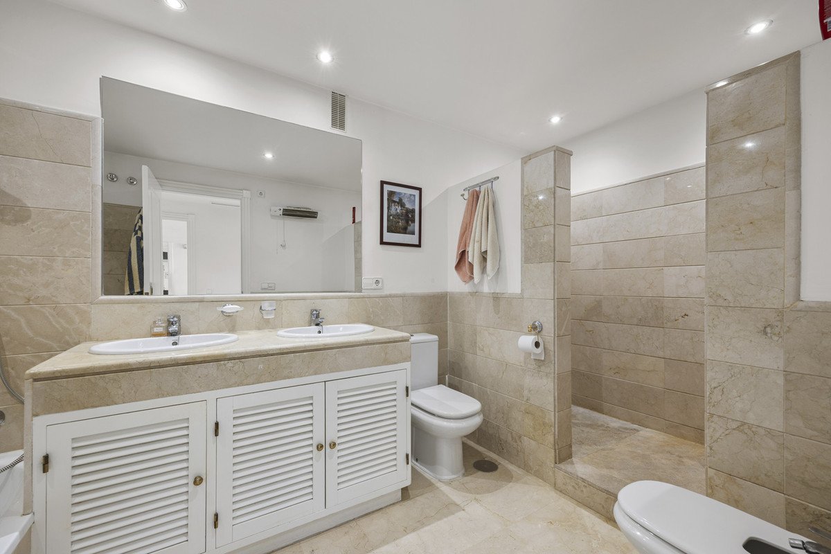 3 Bed Penthouse in Benahavís