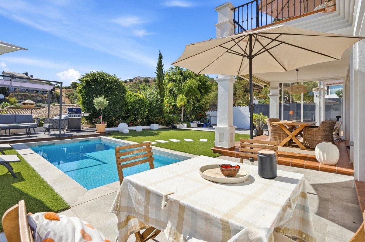 4 Bed Detached Villa in Cerros del Aguila