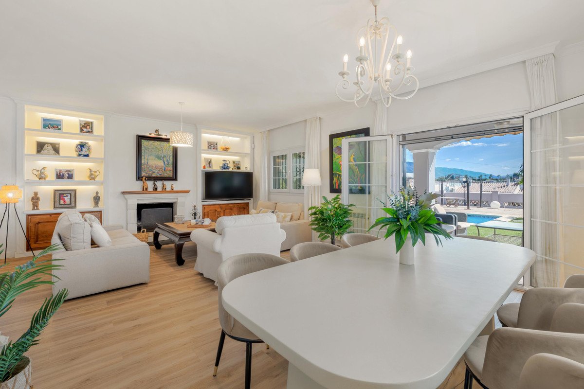 3 Bed Detached Villa in Estepona