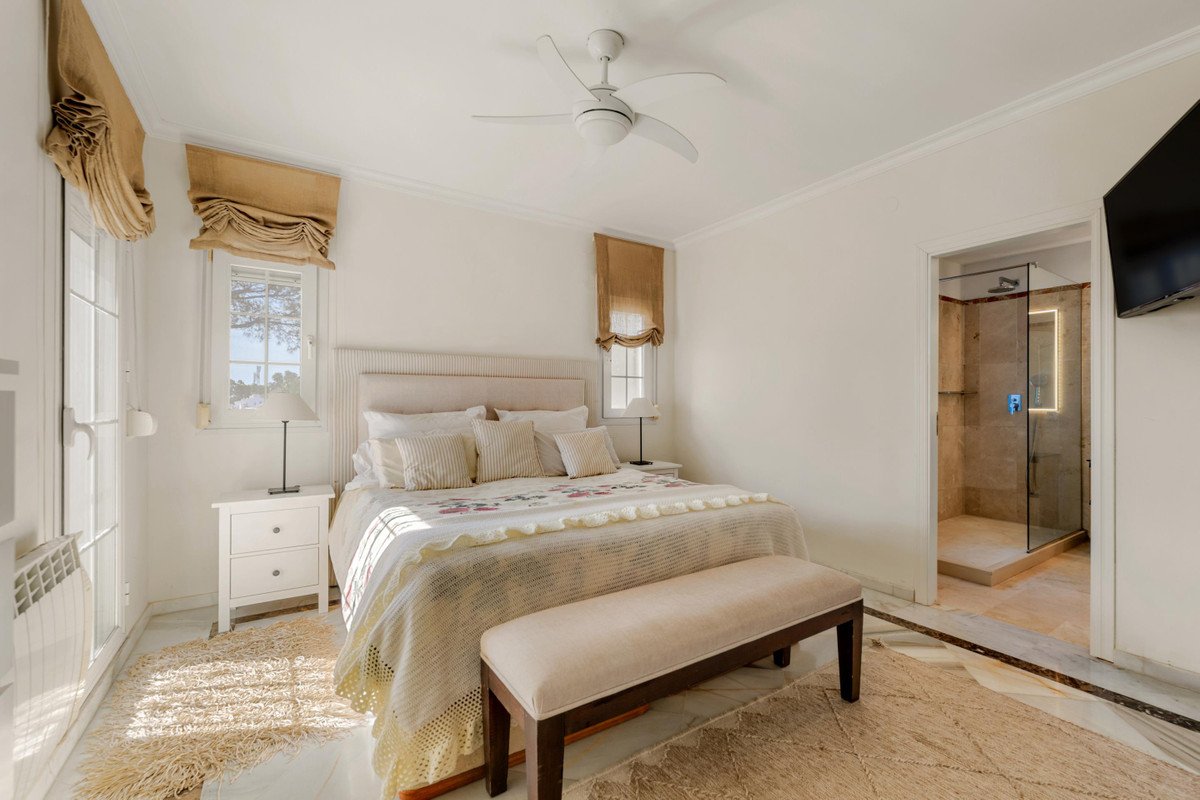 3 Bed Detached Villa in Estepona