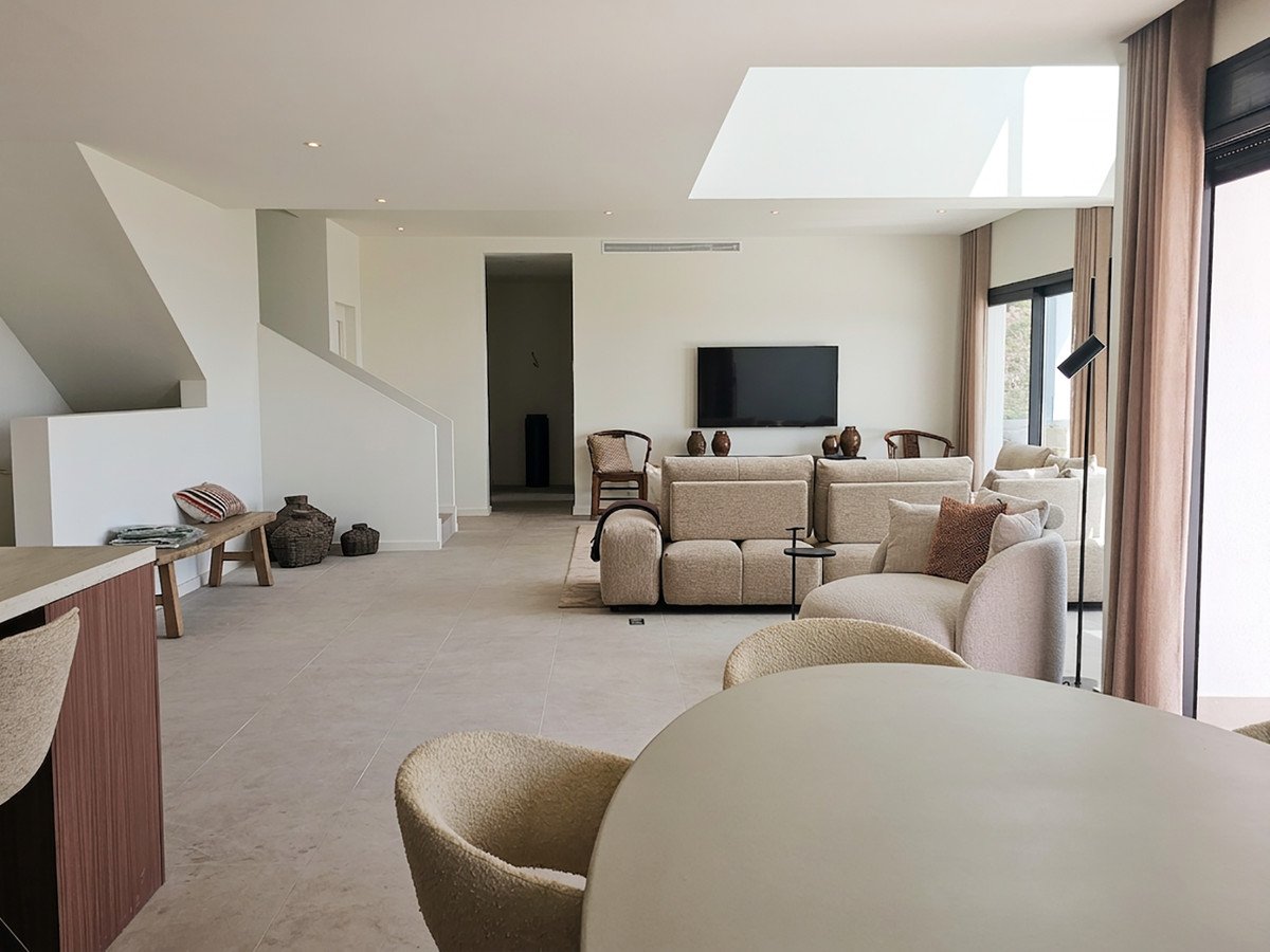 5 Bed Detached Villa in Benahavís