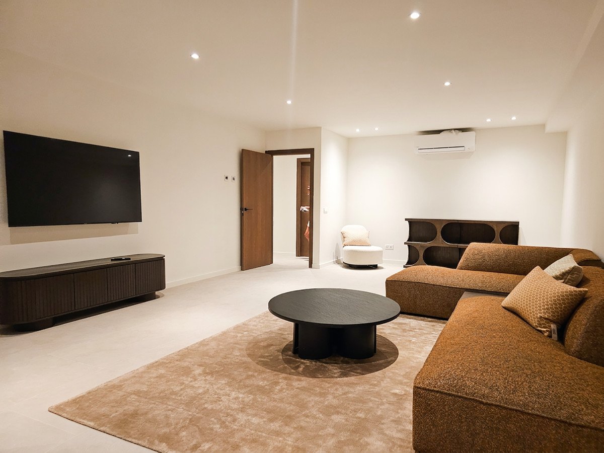 5 Bed Detached Villa in Benahavís