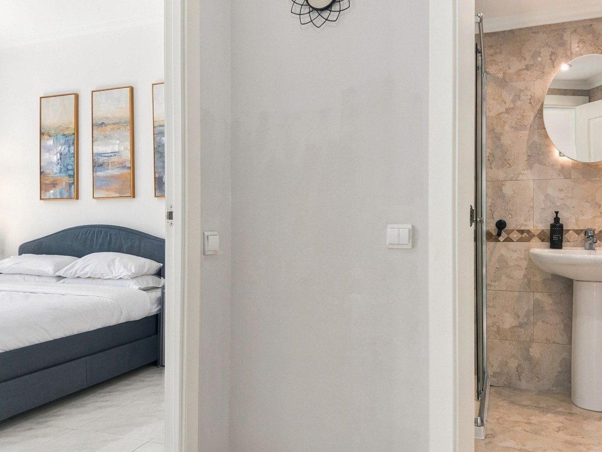 1 Bed Middle Floor Apartment in La Colina