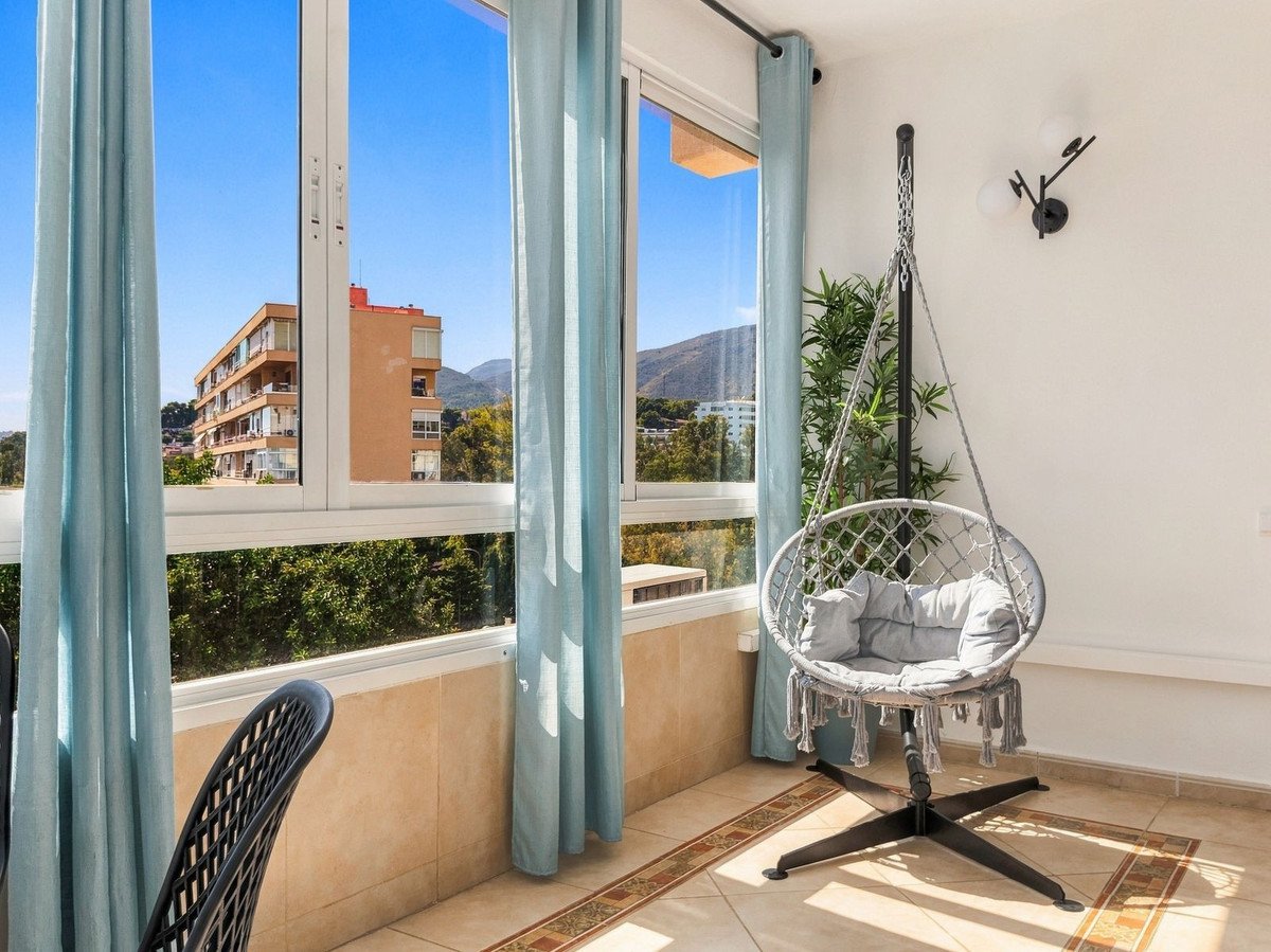 1 Bed Middle Floor Apartment in La Colina