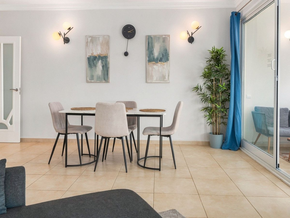 1 Bed Middle Floor Apartment in La Colina
