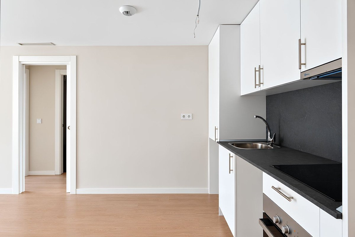 3 Bed Middle Floor Apartment in Las Lagunas
