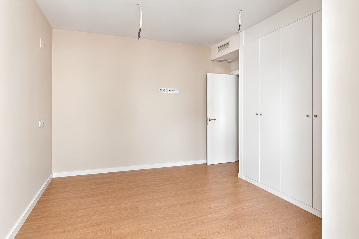 3 Bed Middle Floor Apartment in Las Lagunas