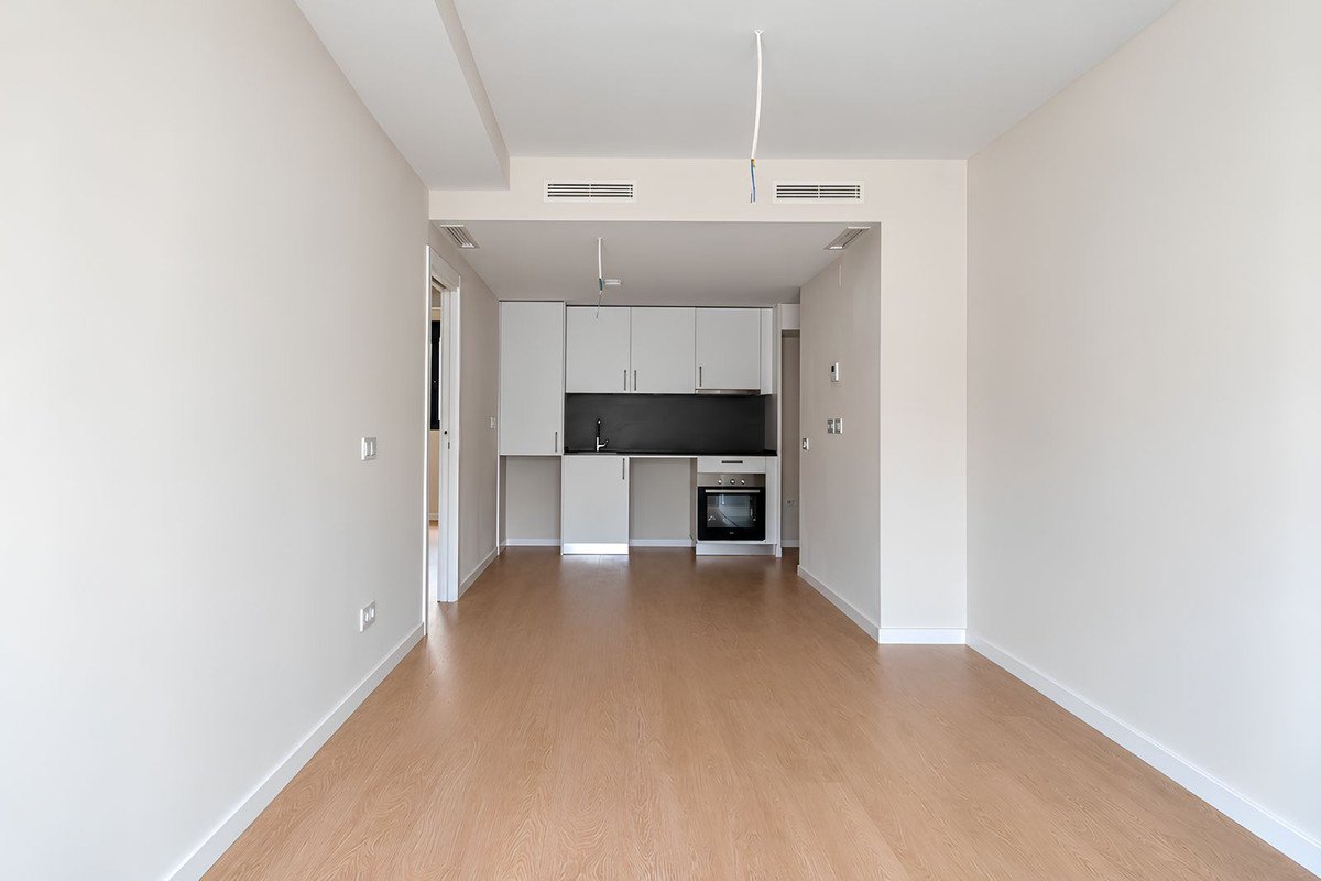 3 Bed Middle Floor Apartment in Las Lagunas