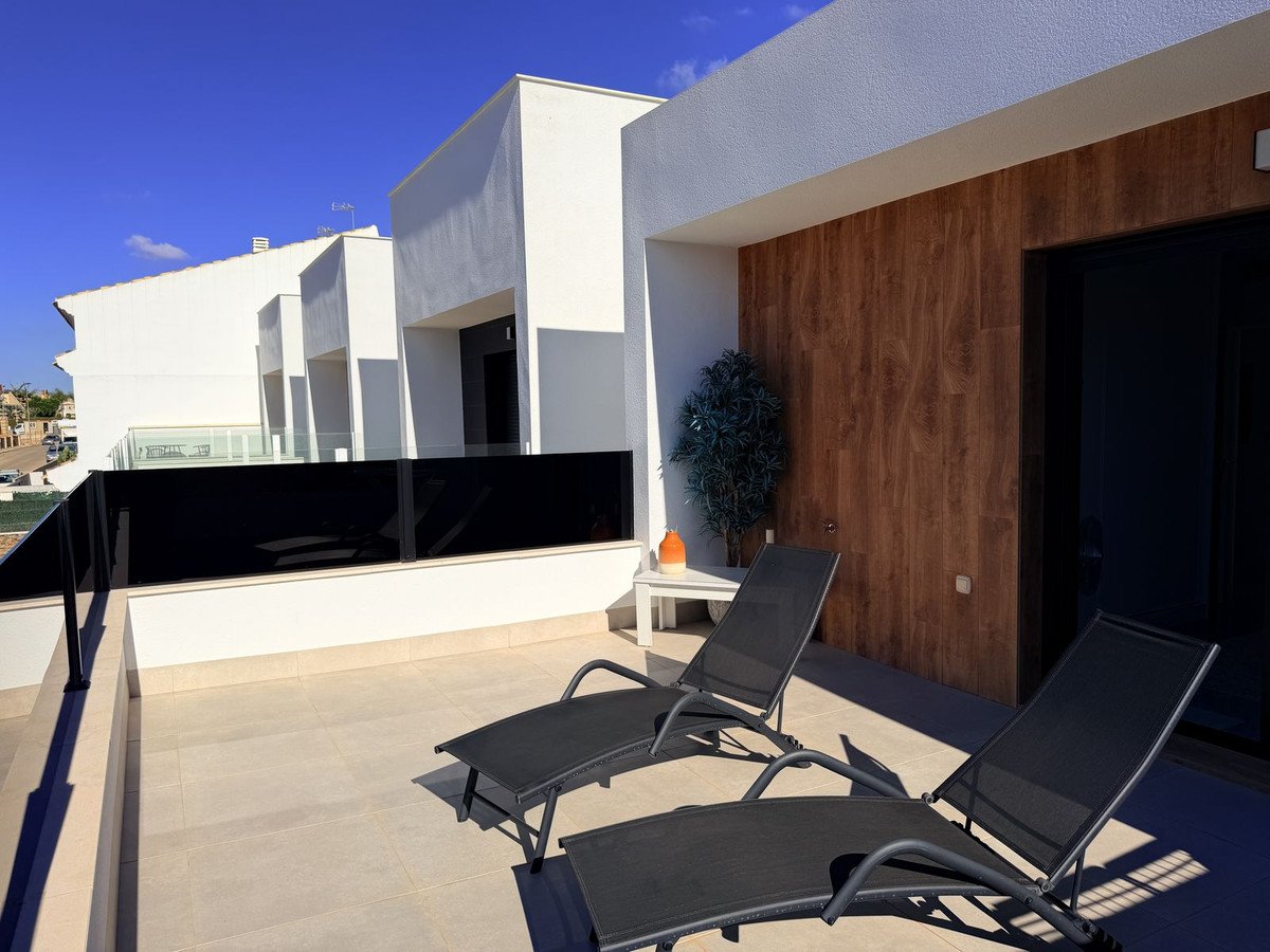 3 Bed Semi-Detached House in San Pedro del Pinatar