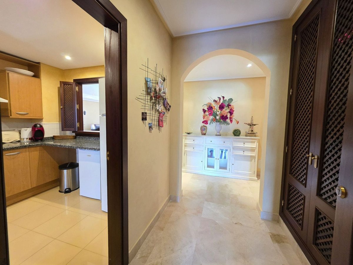 2 Bed Ground Floor Apartment in La Mairena