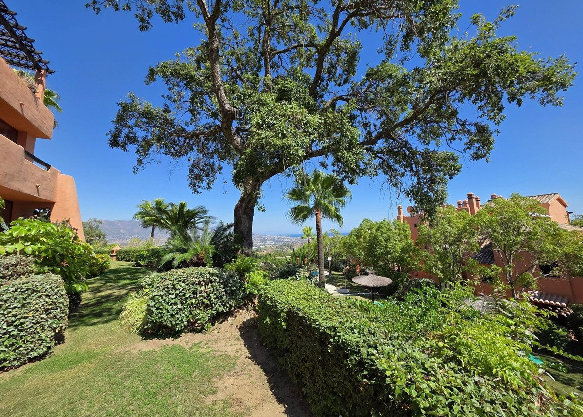 2 Bed Ground Floor Apartment in La Mairena