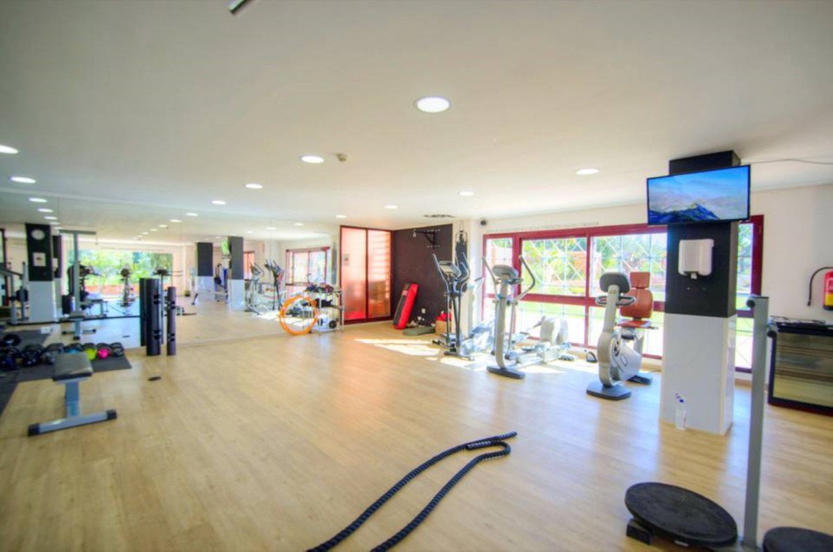 2 Bed Ground Floor Apartment in La Mairena