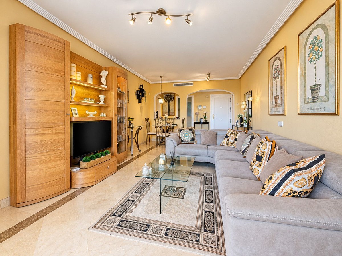 2 Bed Ground Floor Apartment in Los Arqueros